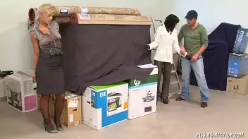 Inventory Piss Screencap 31 on sinx.preview.netperv.com