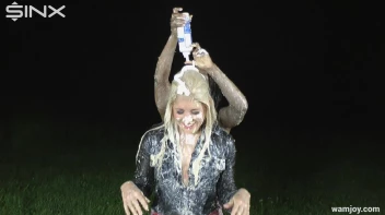 Wet And Messy Birthday Celebrations Screencap 34 on sinx.preview.netperv.com