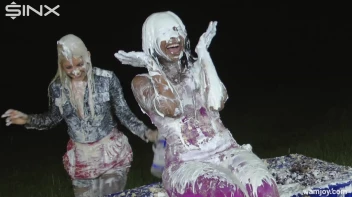 Wet And Messy Birthday Celebrations Screencap 47 on sinx.preview.netperv.com