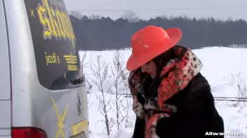 Catfight Too Messy To Stay Indoors Screencap 85 on sinx.preview.netperv.com