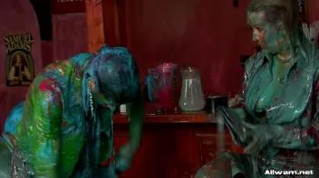 Smoothie Shop WAM Catfight Screencap 99 on sinx.preview.netperv.com