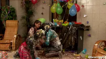 Box of WaM Screencap 73 on sinx.preview.netperv.com