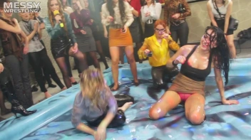 Messy Wrestling: Royal Oil Smackdown - Get Her Down And Slop Around! 2 Audience Fights! Screencap 9 on sinx.preview.netperv.com
