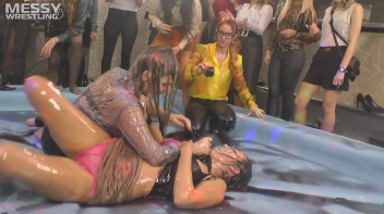 Messy Wrestling: Royal Oil Smackdown - Get Her Down And Slop Around! 2 Audience Fights! Screencap 37 on sinx.preview.netperv.com