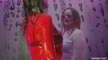 Closet Strippers Sexy Shower Session Screencap 72 on sinx.preview.netperv.com
