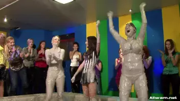 Wedding Babes Bitch Battle Screencap 90 on sinx.preview.netperv.com