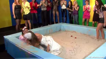 Wedding Babes Bitch Battle Screencap 24 on sinx.preview.netperv.com