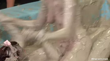 Wedding Babes Bitch Battle Screencap 64 on sinx.preview.netperv.com