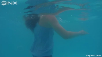 Sexy Swim Babes Play In The Pool Screencap 41 on sinx.preview.netperv.com