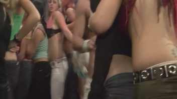Party Hardcore Vol. 32 Part 4 - Cam 2 Screencap 64 on sinx.preview.netperv.com