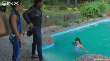 Three wild girls in pool cat fight Screencap 72 on sinx.preview.netperv.com