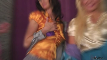 Sexy Ripping Secretaries Screencap 135 on sinx.preview.netperv.com