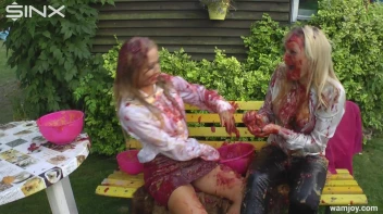 Eating In Secret Gets This Girl Gunged Screencap 25 on sinx.preview.netperv.com