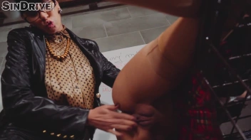 The Bladder Lesson: Very Hands On Lesbo Piss Training! Screencap 85 on sinx.preview.netperv.com