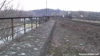 The Right Side Of The Tracks Screencap 14 on sinx.preview.netperv.com