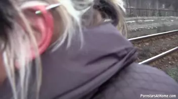 The Right Side Of The Tracks Screencap 48 on sinx.preview.netperv.com