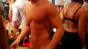 Wet and Wild Fuckfest Part 3 - Main Edit Screencap 40 on sinx.preview.netperv.com