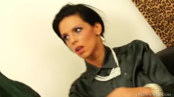 Tearing Into Pussies And Blouses Screencap 26 on sinx.preview.netperv.com