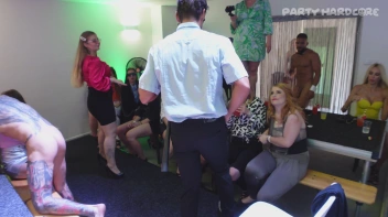 House Party Hardcore Vol. 2 Part 2 - Cam 1 Screencap 74 on sinx.preview.netperv.com