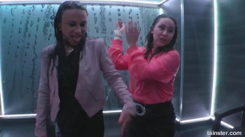 Titty Shakin' Shower Time Screencap 21 on sinx.preview.netperv.com