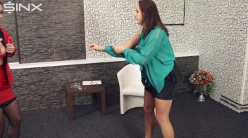 Bitchy Boss Catfights With Her Assistant Screencap 35 on sinx.preview.netperv.com