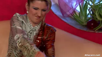Piano Prankster Gets HerJust Desserts Screencap 51 on sinx.preview.netperv.com