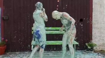 Sloppy Goo Catfight Screencap 89 on sinx.preview.netperv.com