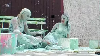 Sloppy Goo Catfight Screencap 83 on sinx.preview.netperv.com