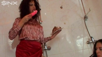 Perfectly Perverted Shower Session Screencap 12 on sinx.preview.netperv.com