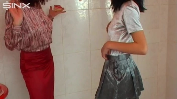 Perfectly Perverted Shower Session Screencap 3 on sinx.preview.netperv.com