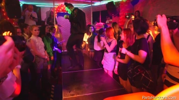Party Hardcore Gone Crazy Vol. 39 Single Cut: Part 2 - Cam 2 Screencap 16 on sinx.preview.netperv.com