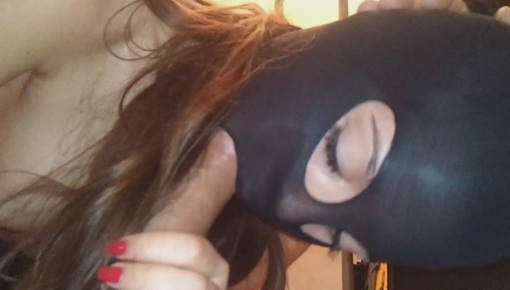 Latest deal - 49 Blowjob With Black nylon and Lurex