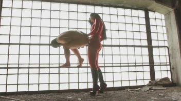 Die Lady im roten Catsuite mit dem Megaschwanz Screencap 16 on sinx.preview.netperv.com