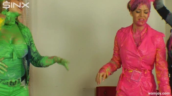 Let the Wet and Messy Paint Games Begin! Screencap 57 on sinx.preview.netperv.com