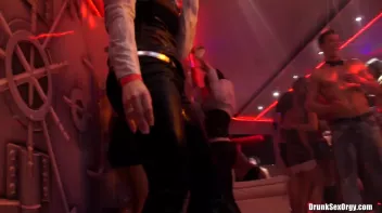 Valentine's Day Vaginas Part 6 - Shower Cam Screencap 54 on sinx.preview.netperv.com