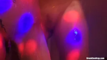 Valentine's Day Vaginas Part 6 - Shower Cam Screencap 90 on sinx.preview.netperv.com