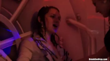 Valentine's Day Vaginas Part 6 - Shower Cam Screencap 44 on sinx.preview.netperv.com