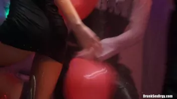 Valentine's Day Vaginas Part 6 - Shower Cam Screencap 46 on sinx.preview.netperv.com