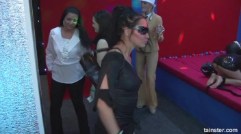 Extreme Speed Dating Part 1 - Cam 2 Screencap 75 on sinx.preview.netperv.com