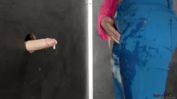 The Slimy Selfie Screencap 35 on sinx.preview.netperv.com