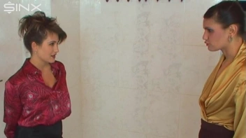 Egg Cracking And Smearing WAM Fun Screencap 1 on sinx.preview.netperv.com