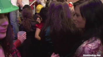 Hard Hat Hos Part 1 - Main Edit Screencap 11 on sinx.preview.netperv.com