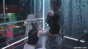 Titty Shakin' Shower Time Screencap 11 on sinx.preview.netperv.com