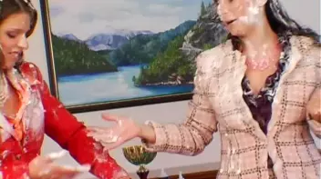 Messy Whipped Topping Bake Off! Screencap 41 on sinx.preview.netperv.com