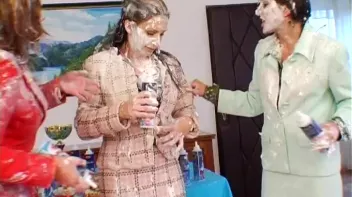 Messy Whipped Topping Bake Off! Screencap 47 on sinx.preview.netperv.com