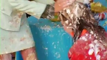 Messy Whipped Topping Bake Off! Screencap 70 on sinx.preview.netperv.com