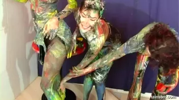 Crazy Color Combinations On These Chicks Screencap 56 on sinx.preview.netperv.com