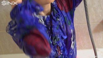 Solo Shower Sensations Screencap 49 on sinx.preview.netperv.com