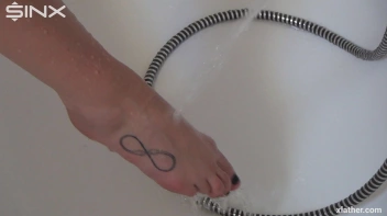 Solo Shower Sensations Screencap 6 on sinx.preview.netperv.com