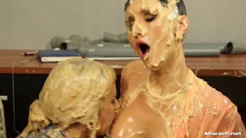 All In A Hard Day's Mess Screencap 65 on sinx.preview.netperv.com